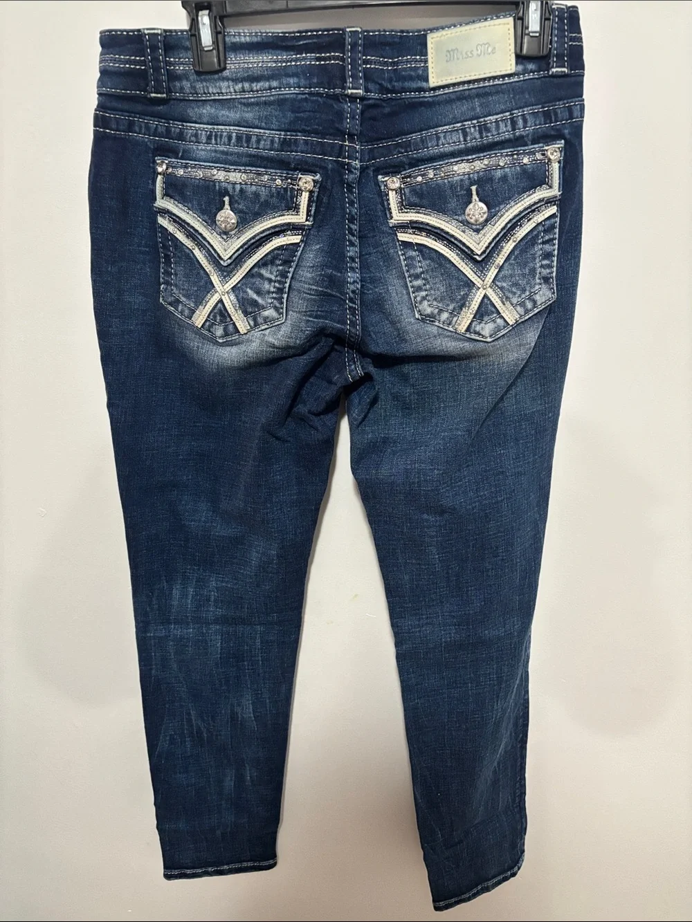 Miss Me Curvy Skinny Dark Wash Embellished Jeans Size 29 (Style E44VS82S)